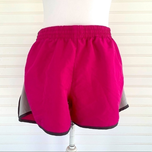 Pink Activewear shorts Size Large - Picture 2 of 10